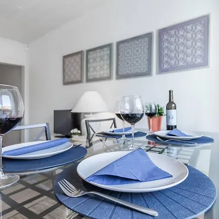 Typical Portuguese Tiles Apartmán
